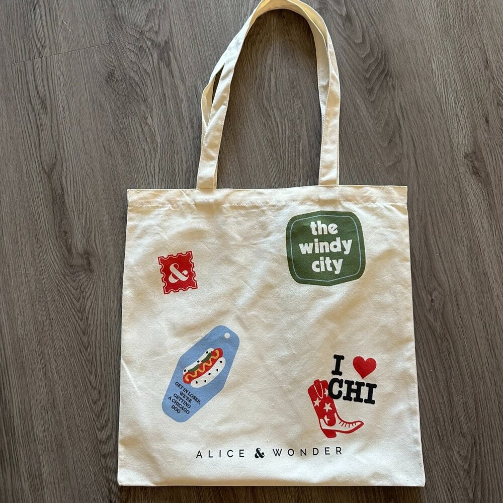 NEW Alice & Wonder Chicago Icons Tote Bag - White